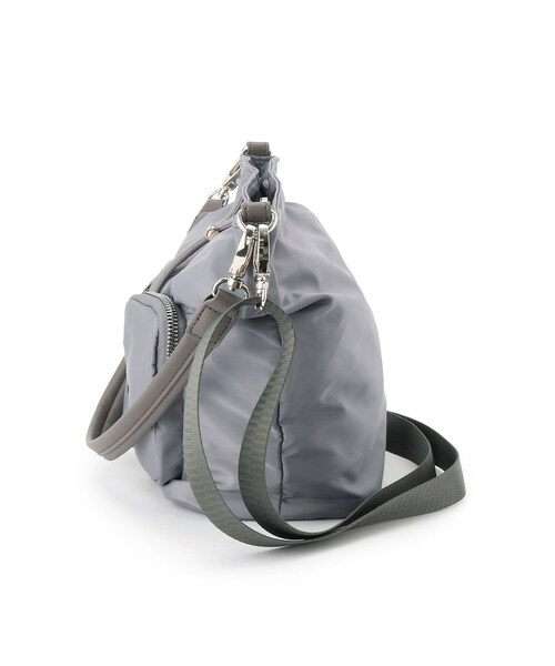 SHOO・LA・RUE(シューラルー)の「【撥水】2WAY巾着ショルダーバッグ(ショルダーバッグ・レディース・ダークグレー/ブラウン系/ブラック・00)」の13枚目の写真