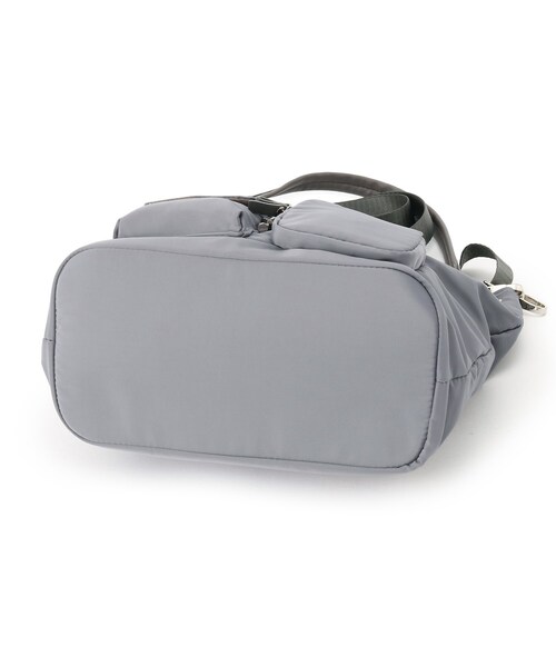 SHOO・LA・RUE(シューラルー)の「【撥水】2WAY巾着ショルダーバッグ(ショルダーバッグ・レディース・ダークグレー/ブラウン系/ブラック・00)」の15枚目の写真