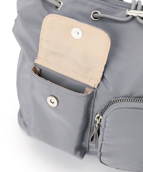 SHOO・LA・RUE(シューラルー)の「【撥水】2WAY巾着ショルダーバッグ(ショルダーバッグ・レディース・ダークグレー/ブラウン系/ブラック・00)」の22枚目の写真