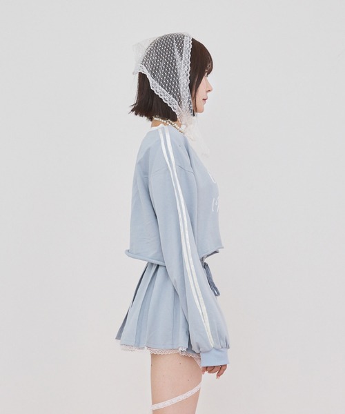 rumnel:(ルムネル)の「【セットアップ可能】ベロアコンビVネックスウェット / velour combo v-neck sweatshirt(スウェット・レディース・グレー/ライトブルー・FREE)」の14枚目の写真