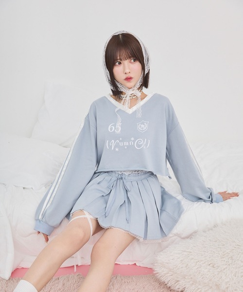 rumnel:(ルムネル)の「【セットアップ可能】ベロアコンビVネックスウェット / velour combo v-neck sweatshirt(スウェット・レディース・グレー/ライトブルー・FREE)」の17枚目の写真