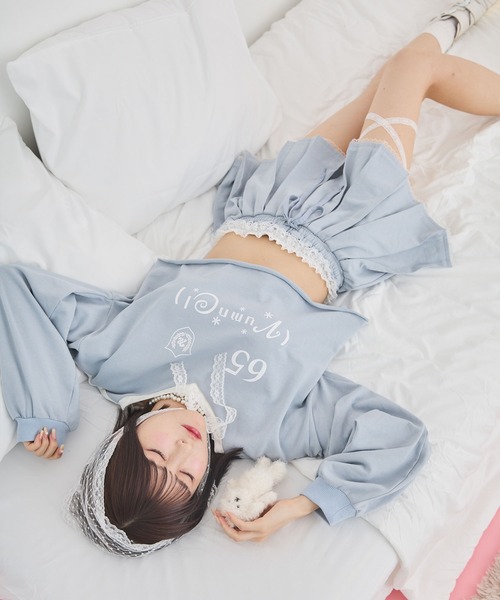 rumnel:(ルムネル)の「【セットアップ可能】ベロアコンビVネックスウェット / velour combo v-neck sweatshirt(スウェット・レディース・グレー/ライトブルー・FREE)」の19枚目の写真