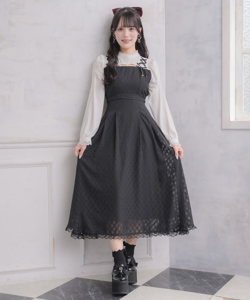 ROJITA(ロジータ)の「デコルテ開きロングワンピース(ワンピース・レディース・ボルドー/ブラック/グレー・FREE)」の8枚目の写真