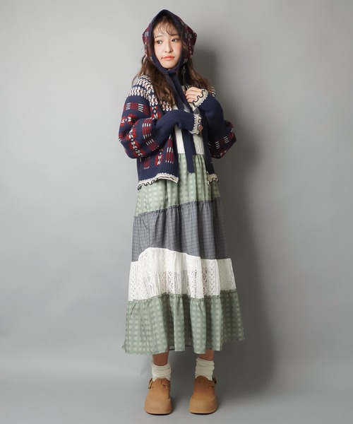 SPINNS(スピンズ)の「ロングキャミワンピース/パッチワーク/NEO森ガール(ワンピース・レディース・グリーン系その他/イエロー系その他/レッド系その他/オレンジ系その他・ONESIZE)」の20枚目の写真