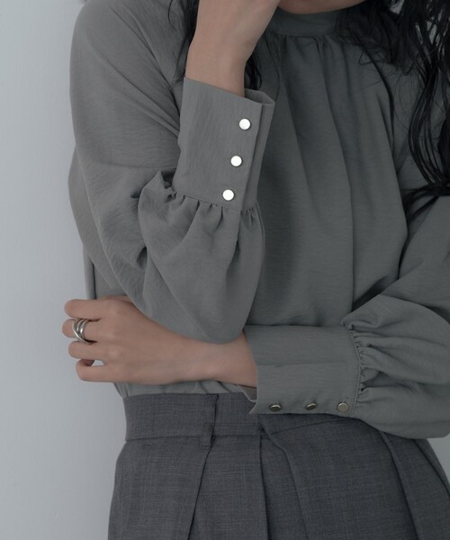 GALLEST（ギャレスト）の「ヴィンテージワッシャーハイネックブラウス（シャツ/ブラウス・レディース・オフホワイト/ダークグレー・38）」の11枚目の写真