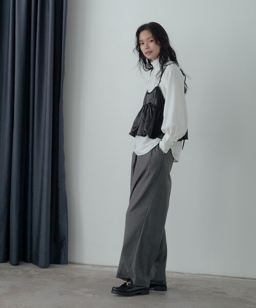 GALLEST（ギャレスト）の「ヴィンテージワッシャーハイネックブラウス（シャツ/ブラウス・レディース・オフホワイト/ダークグレー・38）」の19枚目の写真