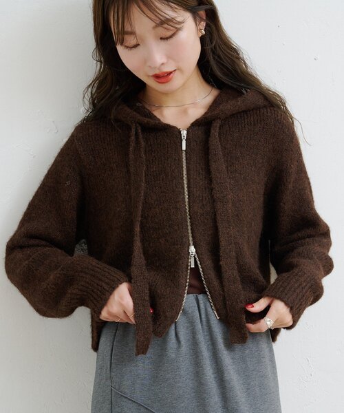 Kastane（カスタネ）の「【一部店舗限定】B ブークレニットパーカー（パーカー・レディース・アイボリー/グレー/ブラウン・FREE）」の3枚目の写真