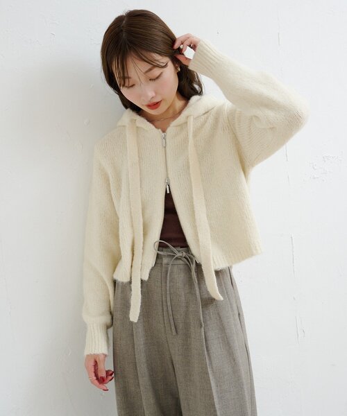 Kastane（カスタネ）の「【一部店舗限定】B ブークレニットパーカー（パーカー・レディース・アイボリー/グレー/ブラウン・FREE）」の8枚目の写真