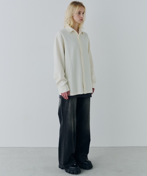 AFF AIVER（エイエフエフアイバー）の「AFF AIVER　ヘリンボーンニットカットルーズシャツ（シャツ/ブラウス・メンズ・ブラック/オフホワイト・SMALL/MEDIUM/LARGE）」の18枚目の写真