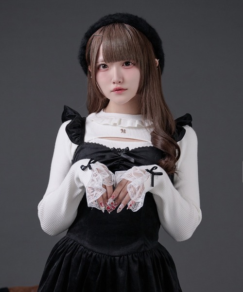 Pal elfy(パルエルフィー)の「胸開きロゴチャームリブニット(ニット/セーター・レディース・ブラウン系その他/ブラック/オフホワイト・フリー)」の15枚目の写真