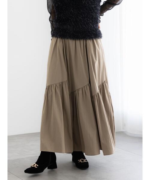 Te chichi（テチチ）の「マットタフタバイヤスティアードスカート《2025winter catalog item》（スカート・レディース・ブラック/ラベンダー/モカ・F）」の14枚目の写真