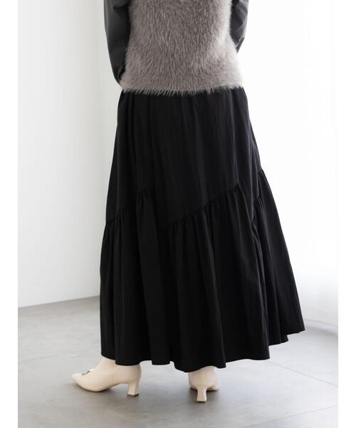 Te chichi（テチチ）の「マットタフタバイヤスティアードスカート《2025winter catalog item》（スカート・レディース・ブラック/ラベンダー/モカ・F）」の17枚目の写真