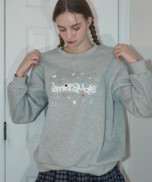 Birthday room（バースデイルーム）の「ボタンデコパフスウェット/button deco puff sweatshirt（スウェット・レディース・グレー/ネイビー・FREE）」の4枚目の写真