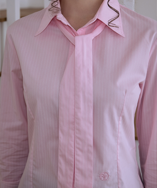 ROSEFRANTZ（ロゼフランツ）の「Stripe Tie Shirt [Pink]（シャツ/ブラウス・レディース・PINK・FREE）」の2枚目の写真