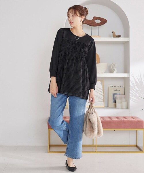 Tiaclasse(ティアクラッセ)の「ポンチ×ジャガードドッキングチュニック(Tシャツ/カットソー・レディース・キャメル/ブラック・XL/XXL)」の6枚目の写真