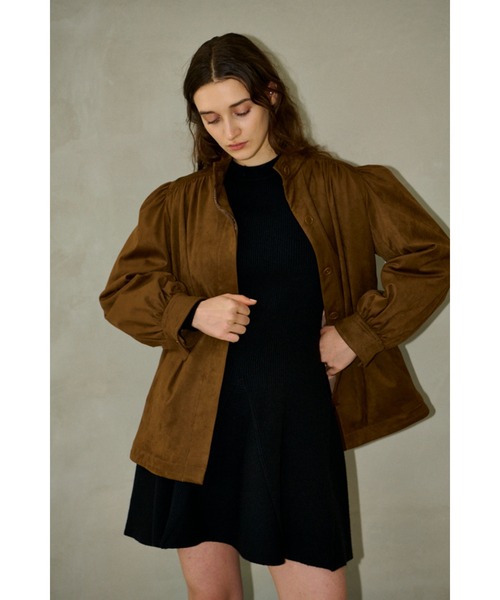 Estella.K(エステラケー)の「Veneta Jacket ピーチスキンギャザージャケット(ブルゾン・レディース・カーキ/ブラック/ブラウン/キャメル・FREE)」の5枚目の写真