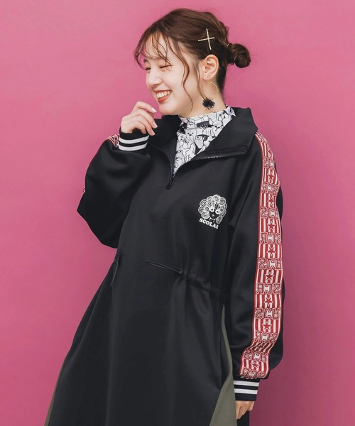 ScoLar（スカラー）の「ScoLar/スカラー　ニットテープ使い ジャージOP（ワンピース・レディース・グリーン/ブラック・FREE）」の8枚目の写真