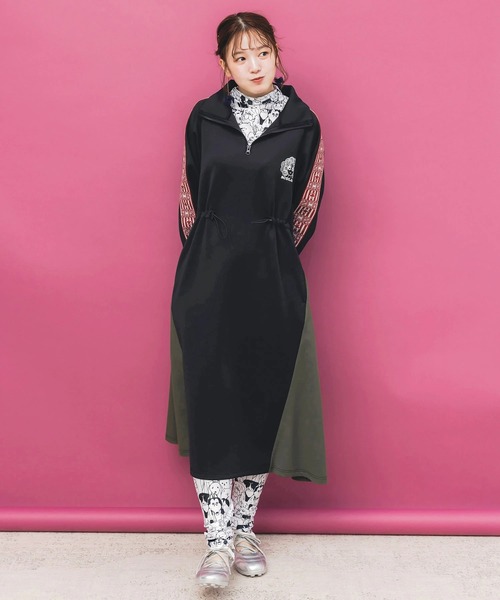 ScoLar（スカラー）の「ScoLar/スカラー　ニットテープ使い ジャージOP（ワンピース・レディース・グリーン/ブラック・FREE）」の9枚目の写真