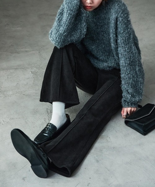 Fashion Letter(ファッションレター)の「裏フリース ボンディング イージーフレアパンツ(スウェットパンツ・レディース・ブラウン/アイボリー/ブラック・M)」の1枚目の写真