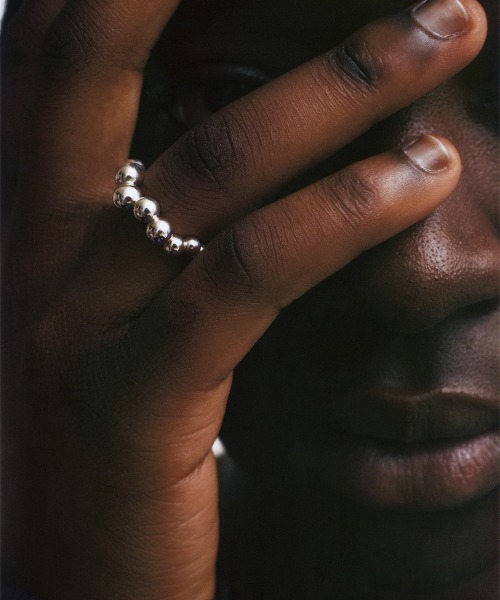 Fauvirame(フォーヴィレイム)の「【Fauvirame】Waterdrops Ring(リング・レディース・シルバー・10)」の2枚目の写真