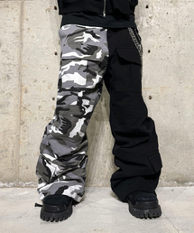 ROARINGRAD（ロアリングラド）の「フレアカーゴパンツハーフカモフラージュ（その他パンツ）」