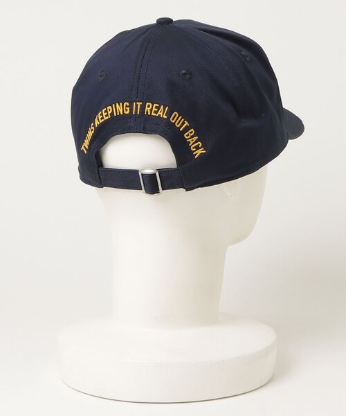 DSQUARED2(ディースクエアード)の「Dsquared2 Logo Patch Baseball Cap/0261(キャップ・メンズ・ネイビー/ベージュ・FREE)」の3枚目の写真