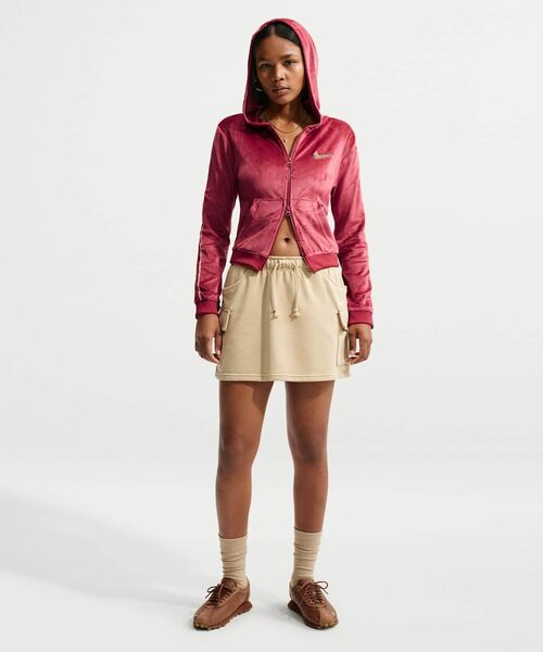 NIKE(ナイキ)の「ナイキ スポーツウェア ウィメンズ フルジップ ロングスリーブ フーデッド トップス / Nike Sportswear Women's Full-Zip Long-Sleeve Hooded Top IQ0678-613 Team Crimson(パーカー・レディース・レッド系その他・M/L/S/XL/XS)」の11枚目の写真