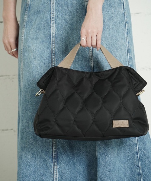 LIZDAYS(リズデイズ)の「"02"≪LIZDAYS≫7ポケット 2WAY キルティング ショルダーバッグ(ショルダーバッグ・レディース・ブラック/グレー系1/ブラック系2/ベージュ系1/ブラック系1・ONE SIZE)」の3枚目の写真
