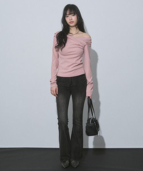 ENVYM(アンビー)の「タックオフショルトップス(Tシャツ/カットソー・レディース・ブルー/ピンク/ブラック・FREE)」の16枚目の写真