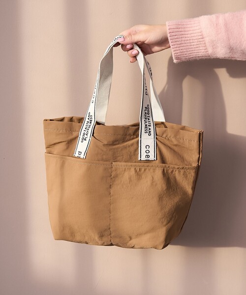 coen(コーエン)の「coen(コーエン)ロゴテープトートバッグ(トートバッグ・レディース・ブラック/ライトピンク/ベージュ/モカ・FREE)」の2枚目の写真