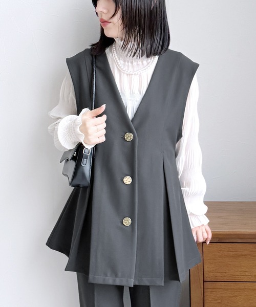 reca（レカ）の「Vネック金ボタンベスト×テーパードパンツ2点セット（スーツセット・レディース・グレー/ブラック/ネイビー・XL/L/M/S）」の12枚目の写真