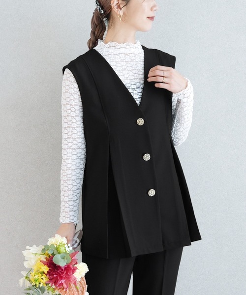 reca（レカ）の「Vネック金ボタンベスト×テーパードパンツ2点セット（スーツセット・レディース・グレー/ブラック/ネイビー・XL/L/M/S）」の5枚目の写真