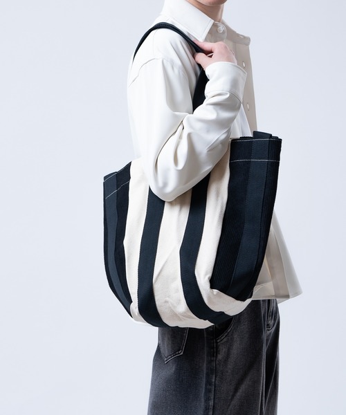 improves(インプローブス)の「バイカラー トート バッグ(トートバッグ・メンズ・ホワイト/ブラック・FREE)」の5枚目の写真