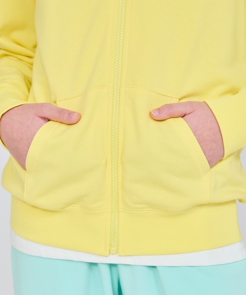 Champion（チャンピオン）の「【Champion/チャンピオン】キッズ ベーシック ジップスウェットシャツ（スウェット・キッズ・アクア/ライトイエロー/ヘザーグレー/ブラック系その他・130/120/150/140/160/110）」の12枚目の写真