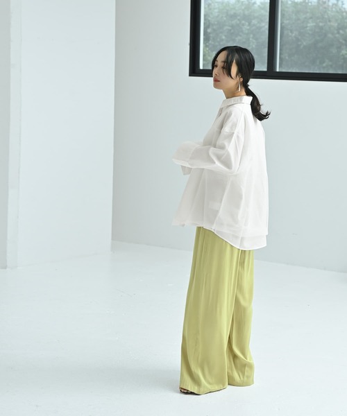 STYLE DELI(スタイルデリ)の「【BLK001】ブロードチュールかぶせシャツ(シャツ/ブラウス・レディース・オフホワイト・FREE)」の3枚目の写真