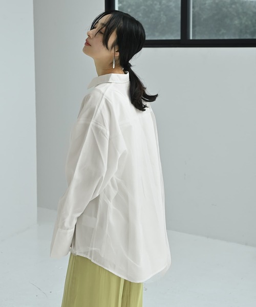 STYLE DELI(スタイルデリ)の「【BLK001】ブロードチュールかぶせシャツ(シャツ/ブラウス・レディース・オフホワイト・FREE)」の7枚目の写真