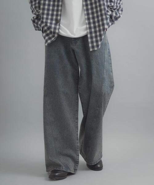 SENSE OF PLACE by URBAN RESEARCH（センスオブプレイスバイアーバンリサーチ）の「『ユニセックス』ケミカルバギーワイドデニムパンツ（デニムパンツ・メンズ・インディゴブルー/ネイビー/ブラック・MEDIUM/LARGE）」の9枚目の写真