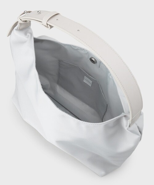 THE SHOP TK (ザ ショップ ティーケー )の「トライアングルナイロンバッグ(トートバッグ・レディース・グレー/ブラック/ベージュ・00)」の10枚目の写真