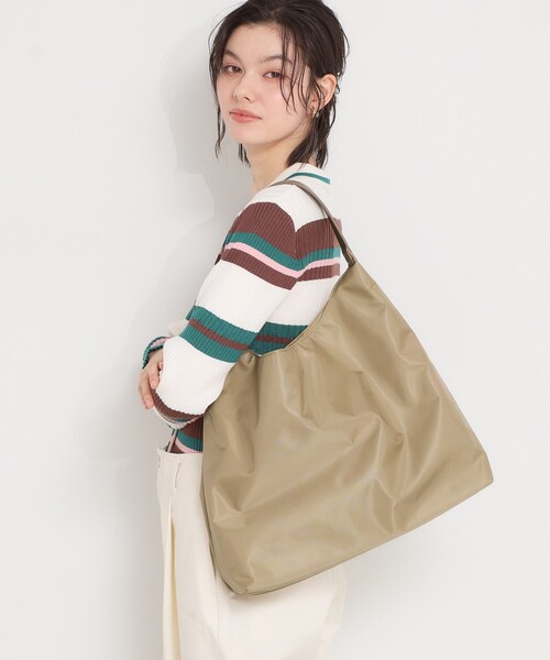 THE SHOP TK （ザ ショップ ティーケー ）の「トライアングルナイロンバッグ（トートバッグ・レディース・ブラック/グレー/ベージュ・00）」の3枚目の写真