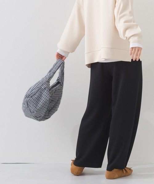 OMNES（オムネス）の「ソフトポンチ センタープリーツパンツ UVカット花粉リリース付（その他パンツ・レディース・ブラック/ベージュ・FREE）」の6枚目の写真