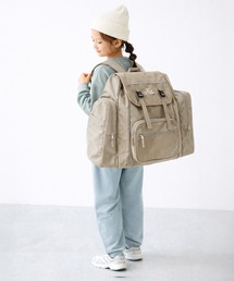 Karlas（カルラス）の「【karlas別注】FILA フィラ サブリュック 拡張付リュックサック 子供 キッズ 学生 通学 通勤 大容量 筆記体ロゴ（バックパック/リュック）」