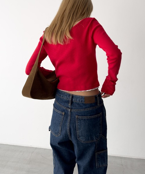 CANAL JEAN（キャナルジーン）の「HARING　アイレットカーディガン（カーディガン/ボレロ・レディース・レッド/アイボリー/ブラック・ONE SIZE）」の5枚目の写真