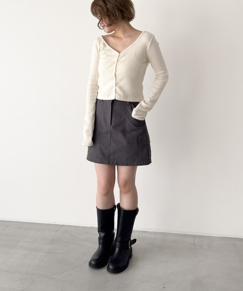 CANAL JEAN（キャナルジーン）の「HARING　アイレットカーディガン（カーディガン/ボレロ・レディース・レッド/アイボリー/ブラック・ONE SIZE）」の8枚目の写真