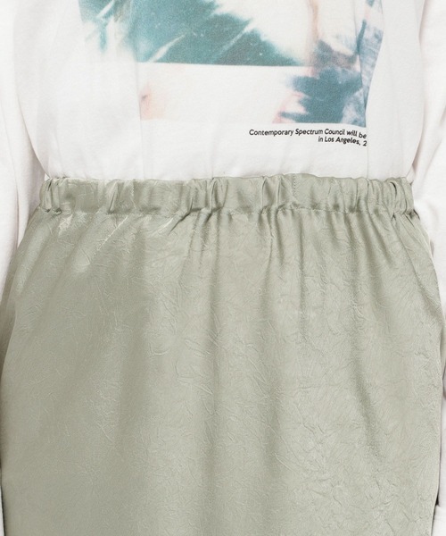 LEPSIM（レプシィム）の「ストレッチサテンスカートSS　652447（スカート・レディース・ブラック/アイボリー/セージグリーン/ライトブルー・TALL/FREE）」の7枚目の写真