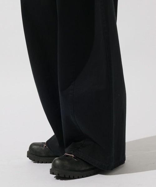 niko and...（ニコアンド）の「エクストラワイドチノパンツ（チノパンツ・メンズ・ブラック/ブラウン/ベージュ・MEDIUM/LARGE）」の8枚目の写真