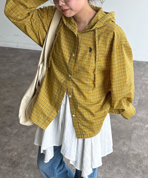 U.S. POLO ASSN.（ユーエスポロアッスン）の「【新素材/シアー】アソートフードシャツ（シャツ/ブラウス・レディース・イエロー/ブルー/ホワイト/ブラウン/ネイビー/グリーン/イエロー系その他/ブラウン系その他・FREE）」の7枚目の写真