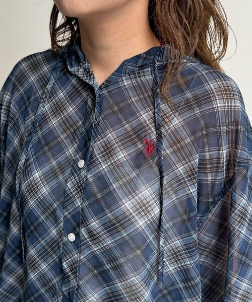 U.S. POLO ASSN.（ユーエスポロアッスン）の「【新素材/シアー】アソートフードシャツ（シャツ/ブラウス・レディース・イエロー/ブルー/ホワイト/ブラウン/ネイビー/グリーン/イエロー系その他/ブラウン系その他・FREE）」の10枚目の写真