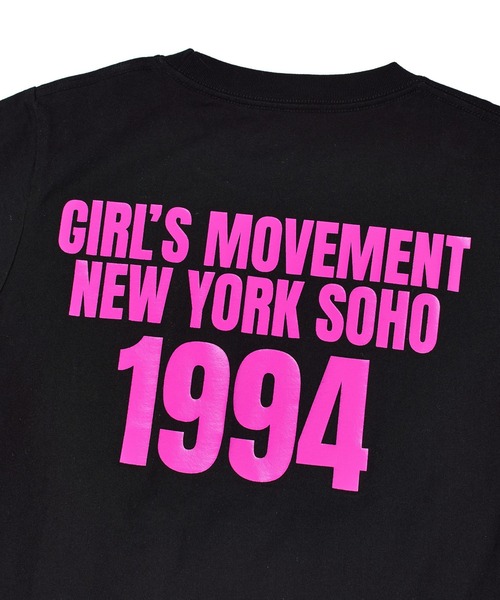 X-girl(エックスガール)の「HEAVY BLOCK LOGO S/S BABY TEE(Tシャツ/カットソー・レディース・ブラック/ホワイト/レッド・S/M)」の15枚目の写真