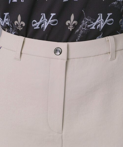 adabat(アダバット)の「【ADABAT NAVY】吸水速乾/UVカット/接触冷感/防シワ ストレッチツイルストレートパンツ(その他パンツ・レディース・ナチュラル/ホワイト/ブラック・42/40/38/36)」の16枚目の写真