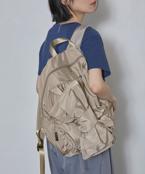 OUTDOOR PRODUCTS（アウトドアプロダクツ）の「OUTDOOR PRODUCTS × Firsthand/アウトドアプロダクツ 別注 リボンバックパック / A4サイズ収納可能 / 19L（バックパック/リュック・レディース・グレー/ブラック/ベージュ・ONE SIZE）」の9枚目の写真